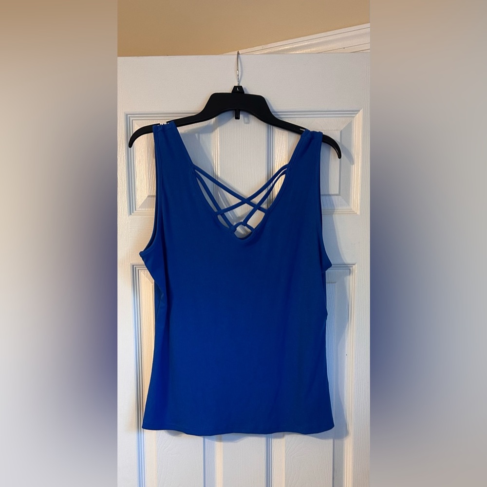 White Birch NWT Royal blue tank size XL